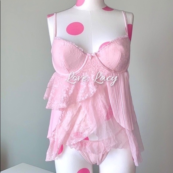 Victoria’s Secret Baby Pink Princess Lingerie Set - Picture 1 of 5